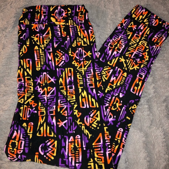 LuLaRoe Tall & Curvy Leggings - Picture 1 of 4